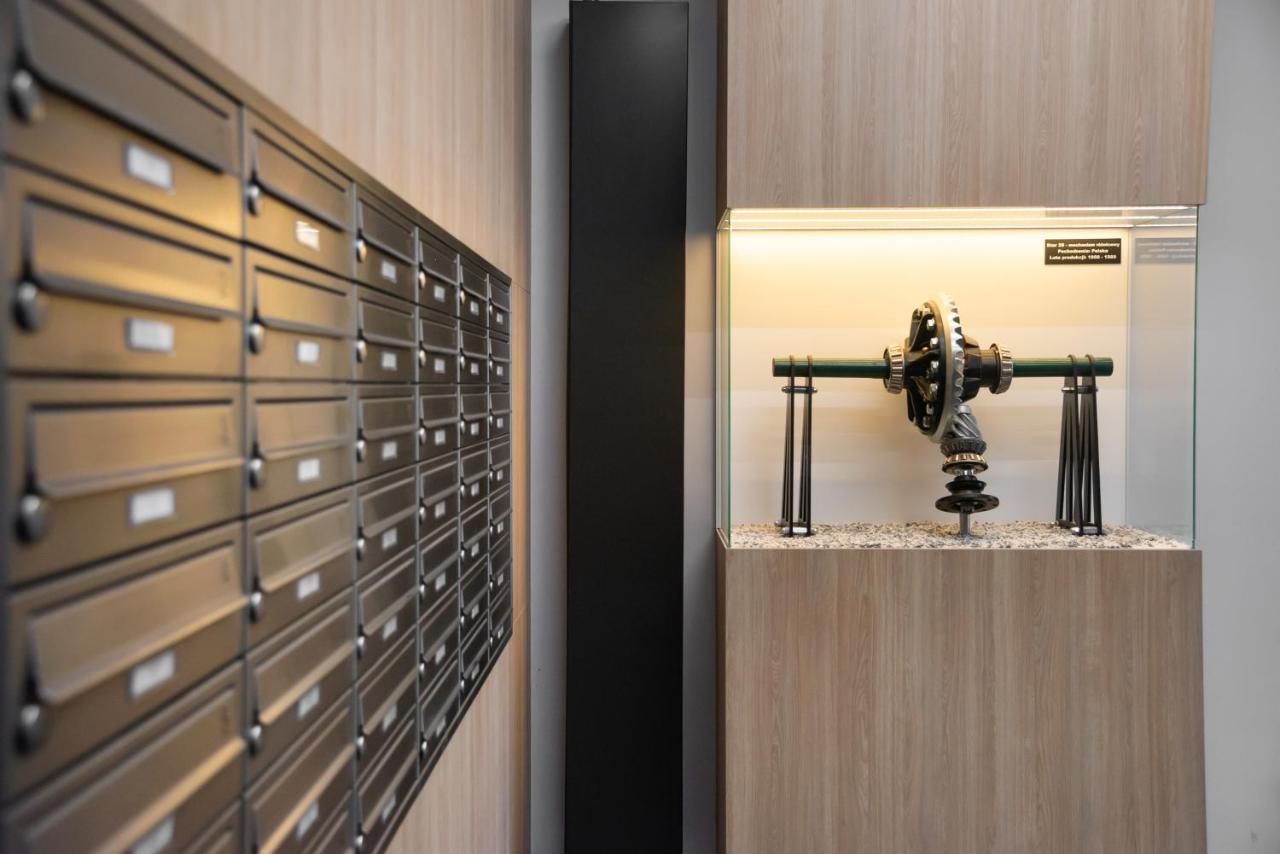 Wola Artistic Designer Apartment وارسو المظهر الخارجي الصورة